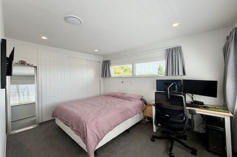 Photo of property in 3/85 Ocean View Road, Hillcrest, Auckland, 0627