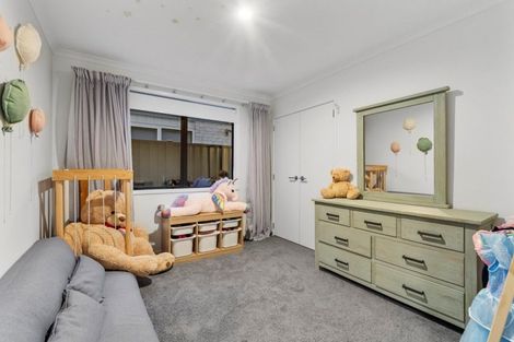 Photo of property in 20 Empire Crescent, Papamoa, 3118