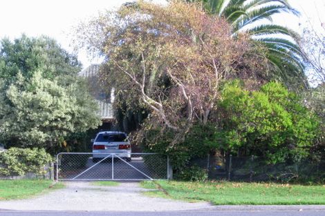 Photo of property in 292 Te Moana Road, Waikanae, 5036