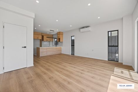 Photo of property in 49 Auranga Drive, Karaka, Papakura, 2113