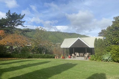 Photo of property in 44 Greenhill Road, Waikanae, 5391