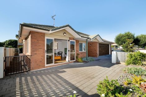 Photo of property in 38a Golf Road, Mount Maunganui, 3116