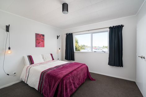 Photo of property in 108 Tamatea Road, Taupo, 3330