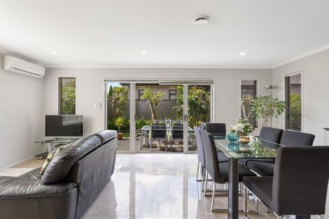 Photo of property in 3 Citron Court, Flat Bush, Auckland, 2016