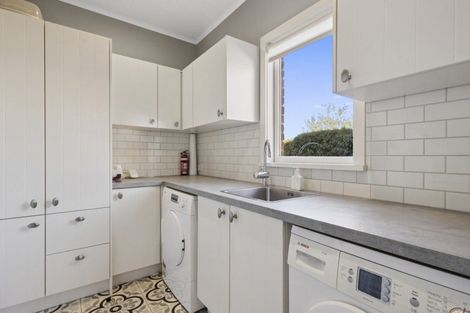 Photo of property in 370 Bay View Road, Saint Clair, Dunedin, 9012