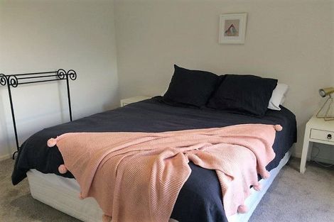 Photo of property in 9 Centre Crescent, Wanaka, 9305