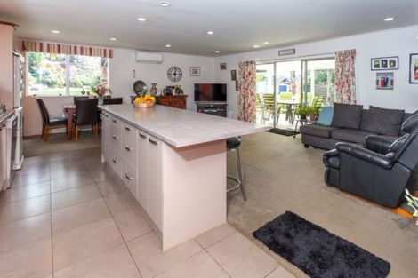 Photo of property in 112 The Drive, Whangamata, 3620