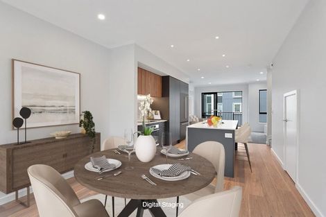 Photo of property in 4/35 Marine Parade, Hobsonville, Auckland, 0616