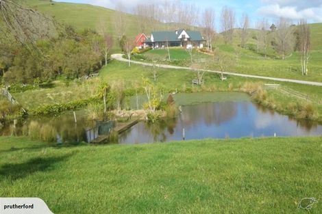 Photo of property in 464 Masterton-castlepoint Road, Te Ore Ore, Masterton, 5886