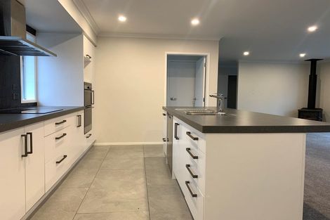 Photo of property in 7b Tawa Street, Waikanae, 5036