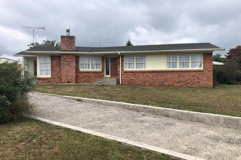 Photo of property in 14 Weka Place, Tokoroa, 3420