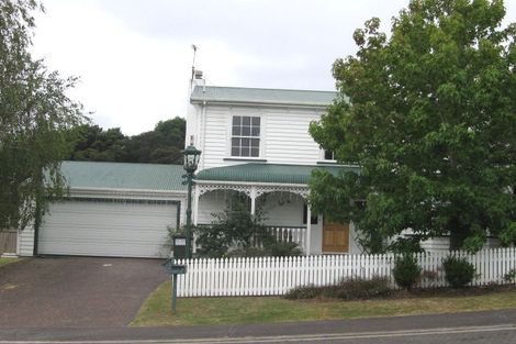 Photo of property in 19 Chedworth Drive, Glenfield, Auckland, 0629