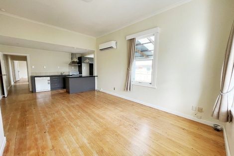 Photo of property in 64 Dominion Street, Takapuna, Auckland, 0622