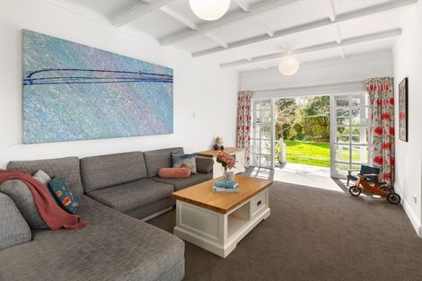 Photo of property in 4 Crossley Street, Katikati, 3129