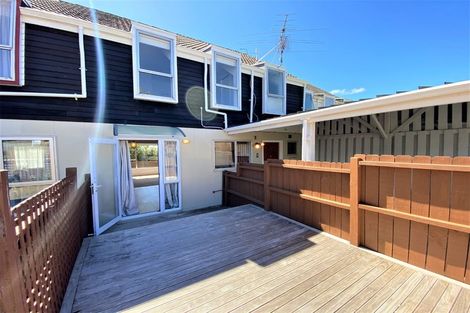 Photo of property in 7 Hollydale Grove, Churton Park, Wellington, 6037