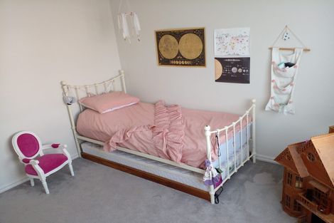 Photo of property in 47 Nielsen Gardens, Rototuna, Hamilton, 3210