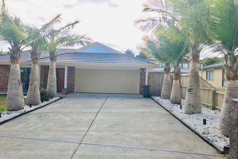 Photo of property in 66 De Havilland Drive, Goodwood Heights, Auckland, 2105