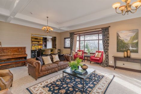 Photo of property in 141 Hackthorne Road, Cashmere, Christchurch, 8022