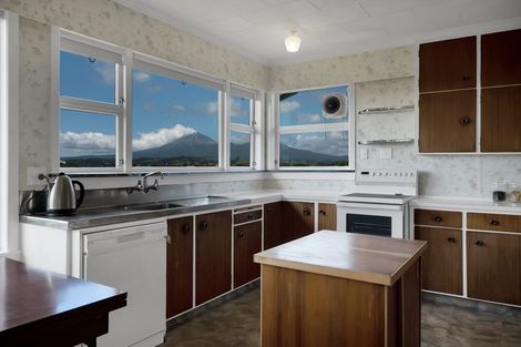 Photo of property in 14c Melrose Street, Spotswood, New Plymouth, 4310