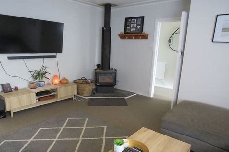 Photo of property in 7 Beechwood Avenue, Levin, 5510