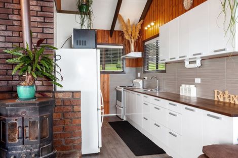 Photo of property in 6433 State Highway 35, Te Kaha, 3199