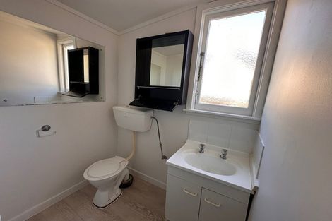 Photo of property in 23 Totara Street, Eastbourne, Lower Hutt, 5013