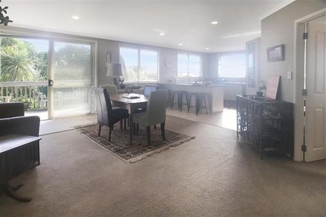 Photo of property in 8 Careen Grove, Gulf Harbour, Whangaparaoa, 0930