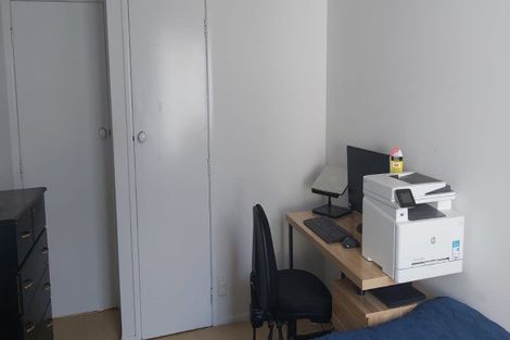 Photo of property in 2/147 Gills Road, Half Moon Bay, Auckland, 2014