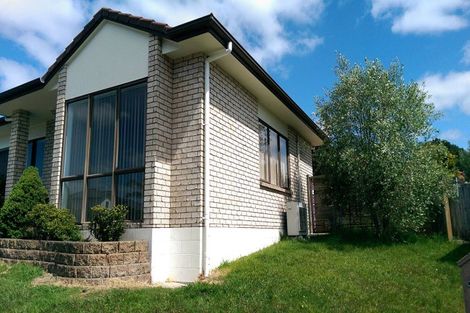 Photo of property in 64 Black Teal Close, Unsworth Heights, Auckland, 0632