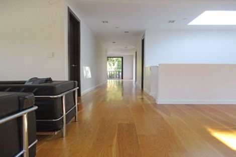 Photo of property in 231c Huia Road, Titirangi, Auckland, 0604