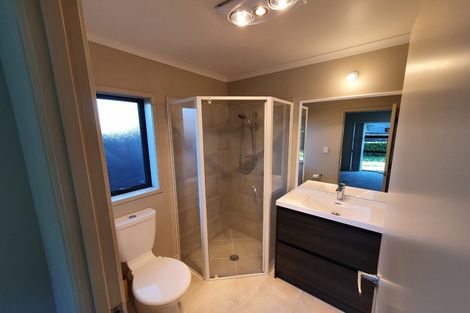 Photo of property in 38 Ranchod Terrace, Pukekohe, 2120