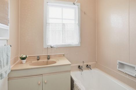 Photo of property in 32 Willoughby Street, Paeroa, 3600