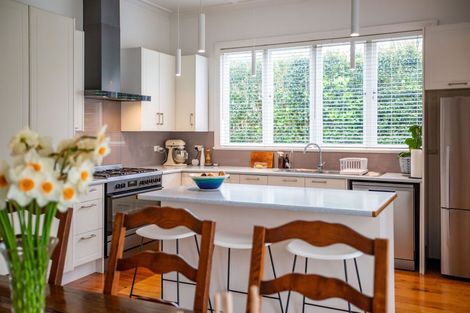 Photo of property in 24 Kitchener Street, Claudelands, Hamilton, 3214