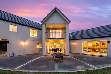 Photo of property in 9 Evergreen Place, Parklands, Christchurch, 8083