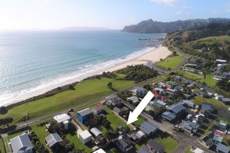 Photo of property in 37 Bluff Road, Kuaotunu West, Whitianga, 3592