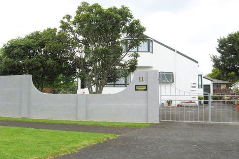Photo of property in 11 Seaforth Avenue, Mangere Bridge, Auckland, 2022