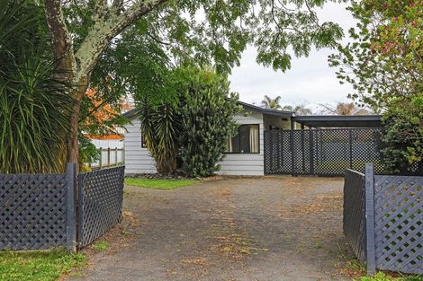 Photo of property in Hawkes Bay Furniture Co, 7 Martin Dale, Raureka, Hastings, 4120