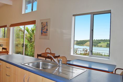 Photo of property in 119 Manu Drive, Kaiwaka, 0573