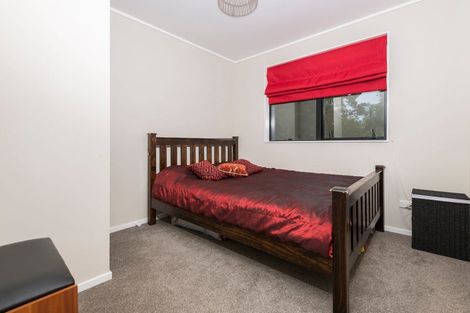 Photo of property in 12a June Place, Torbay, Auckland, 0630