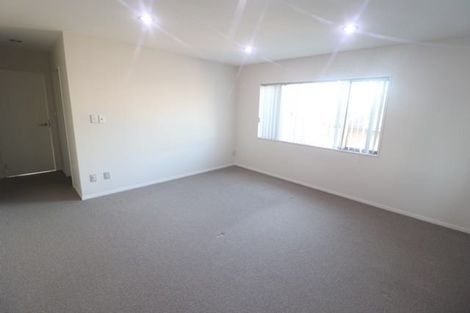 Photo of property in 7 Andy Crescent, Flat Bush, Auckland, 2016