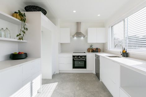 Photo of property in 1/1 Goddard Lane, Havelock North, 4130