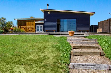 Photo of property in 1470 Oneriri Road, Kaiwaka, 0573