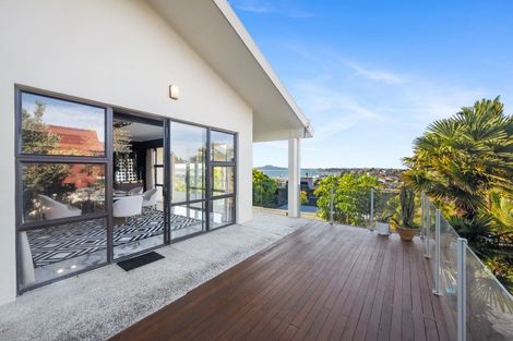 Photo of property in 24 Half Moon Rise, Half Moon Bay, Auckland, 2012