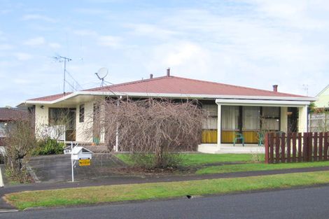 Photo of property in 39 Sunnyhills Avenue, Glenview, Hamilton, 3206