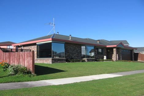 Photo of property in 14 Jefferson Crescent, Milson, Palmerston North, 4414