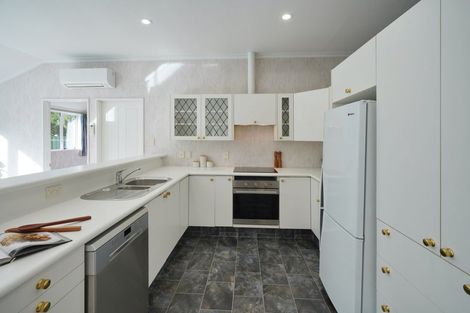 Photo of property in 33 Peer Street, Upper Riccarton, Christchurch, 8041