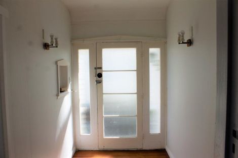 Photo of property in 23 Glamis Avenue, Strathmore Park, Wellington, 6022