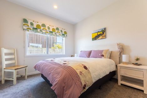 Photo of property in 21a Avion Terrace, Raumati Beach, Paraparaumu, 5032