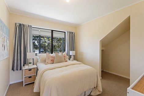 Photo of property in 25 Tobys Way, Waikanae Beach, Waikanae, 5036