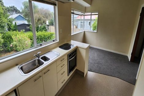Photo of property in 446 Saint Aubyn Street, Moturoa, New Plymouth, 4310